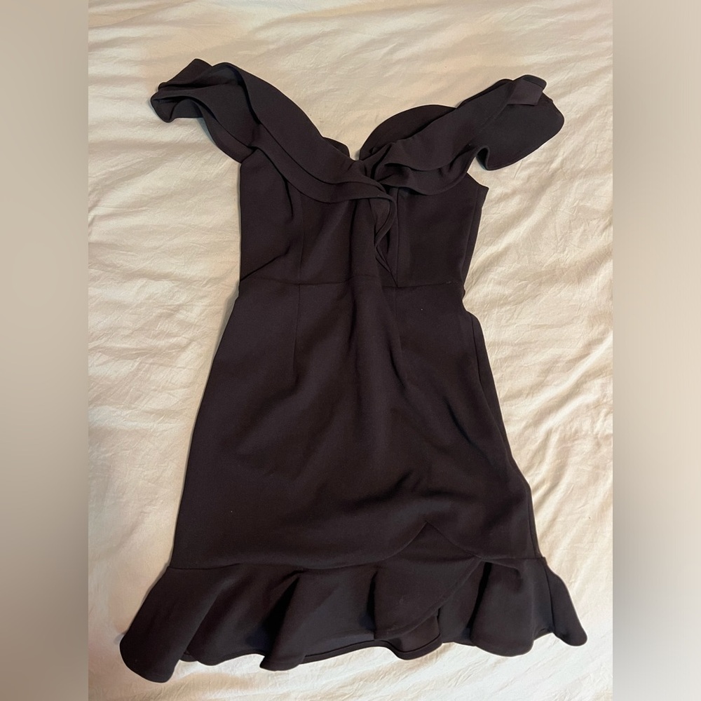 SELFIE LESLIE Black Dress Size Medium
